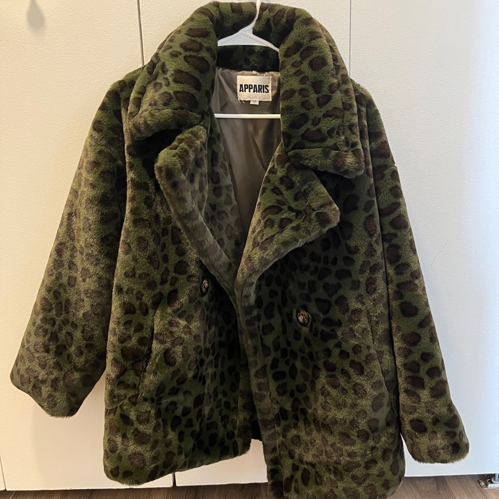 Green Apparis leopard jacket